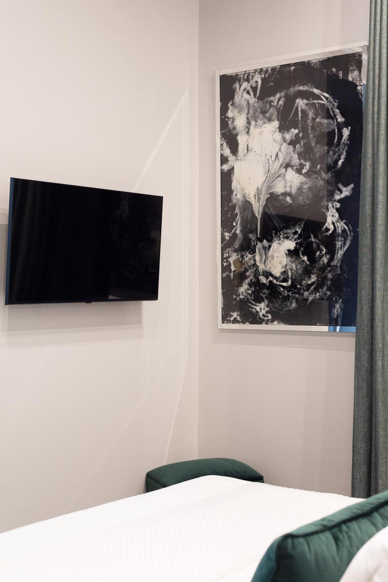 Three Rooms Toledo Neapel Rum bild